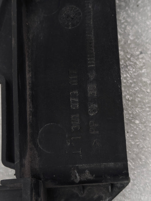 E46 M3 330ci 328ci 325ci 323ci 320i Headlight Bracket & Washer Sprayers Set Left Right 1301073017/1301073018