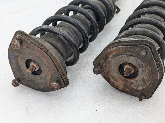 Nissan Z33 350Z Front Left & Right Strut Set