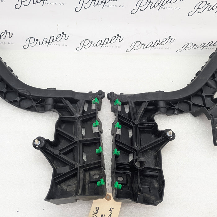 2021 Volvo V60 T6 R-Design Rear Left & Right Bumper Bracket Set 31455501/31455502 *DAMAGED*
