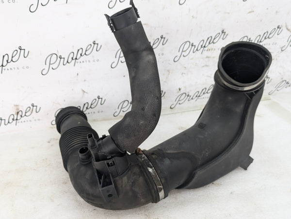 BMW F22 F23 228xi 228i N20 N26 Air Intake Tube Duct Pipe Hose 7605045/7605688