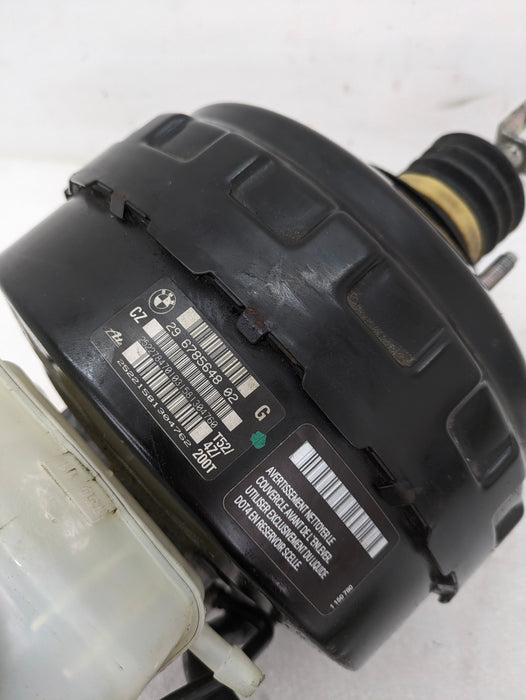 BMW E90 E91 E92 E93 335i 335xi 328xi Brake Booster & Master Cylinder 6785648