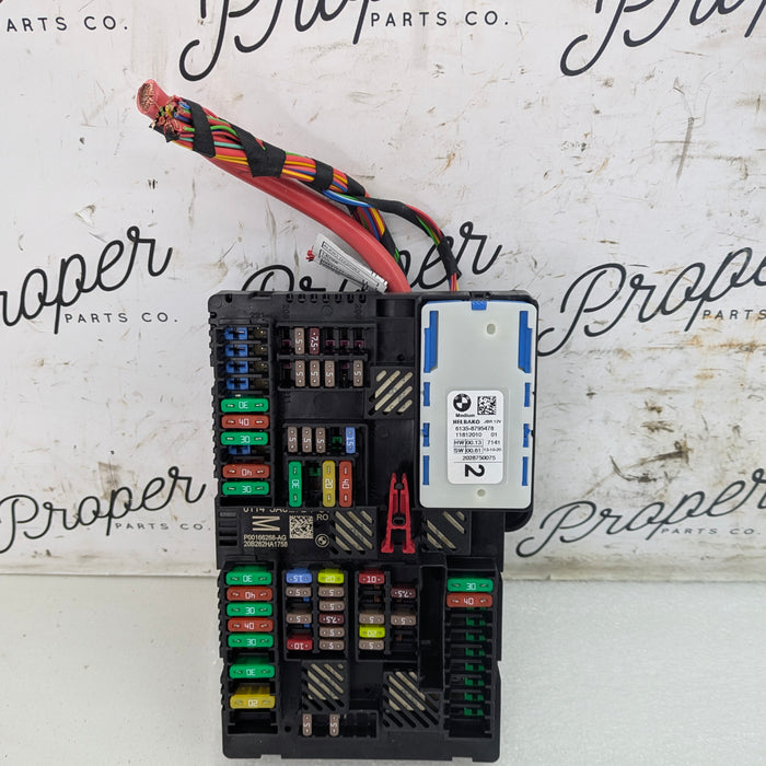 BMW G22 G23 G20 G26 430ix 330ix 330ex Rear Interior Power Distribution Fuse Box & LIN Module 5A0E7D1/8795478