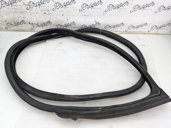 BMW F32 F82 430xi 440xi 428xi 435xi M4 Left/Driver Side Rubber Door Seal Gasket Weatherstrip 7279741