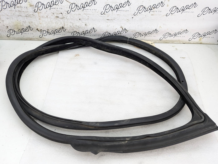 BMW F32 F82 430xi 440xi 428xi 435xi M4 Left/Driver Side Rubber Door Seal Gasket Weatherstrip 7279741
