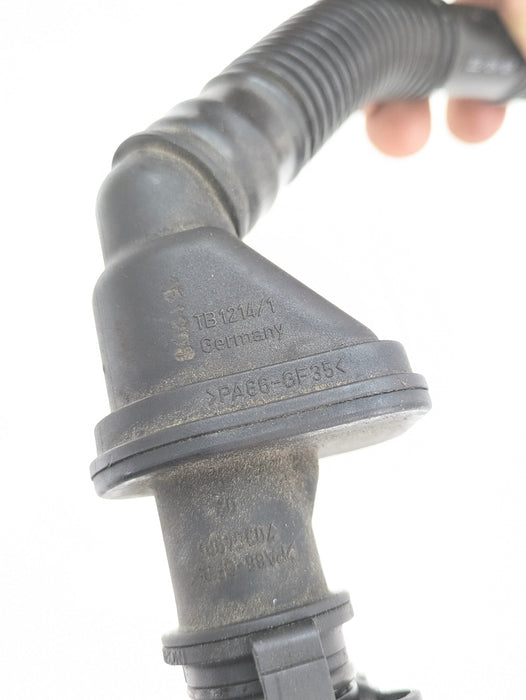 BMW E92 E93 E90 335is 335i 335xi N54 Intake Manifold Vent Hose 7553949