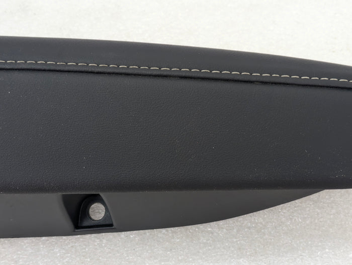 2021 Volvo V60 T6 R-Design Right/Passenger Side Front Door Arm Rest Handle
