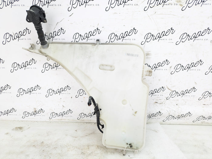 BMW F22 F23 228xi M235xi 230xi M240xi Windshield Washer Fluid Reservoir Tank 7241671