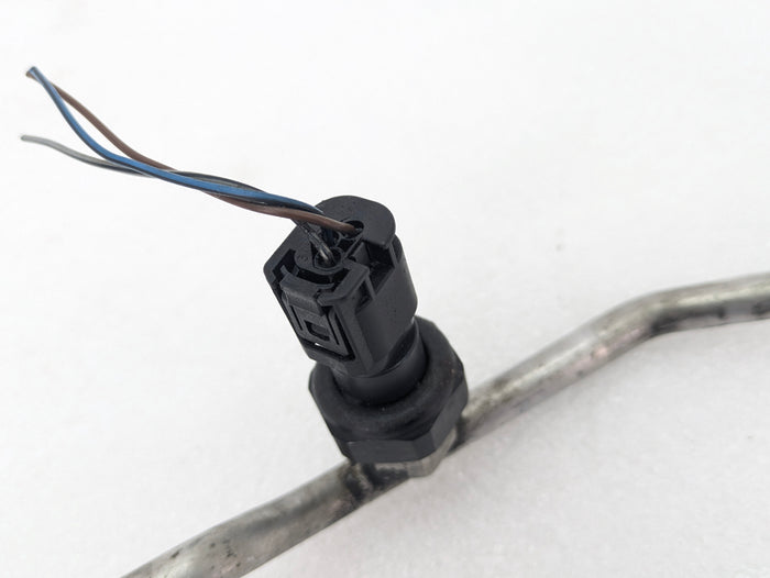 BMW E60 E61 M5 Air Conditioning Pressure Hose Condenser to Evaporator 64509181850