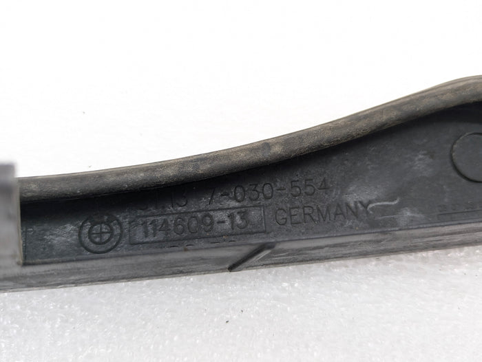 BMW E46 330i/325i LCI Sedan/Wagon Right Headlight Under Trim Black Schwarz 51130030407