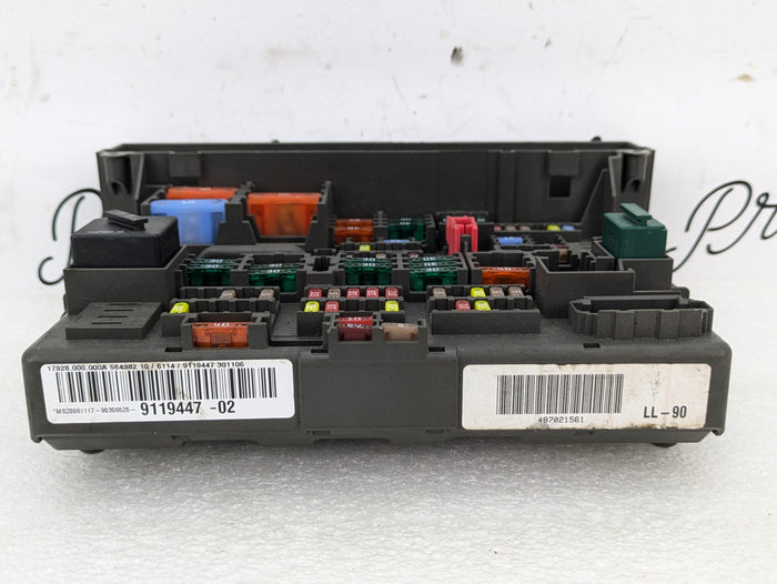 BMW E9X 3 Series Front Power Distribution Fuse Box 9119447