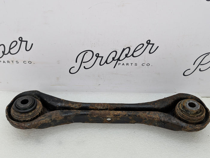 BMW E90 E91 E92 E93 335xi 330xi 328xi 325xi 323i Right/Passenger Side Rear Upper Rearward Control Arm 6777980 *NOTE*