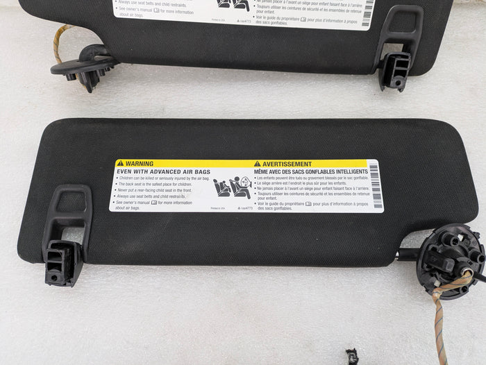 2018 Chevrolet 6th Gen Camaro 2SS Left & Right Black Cloth Sun Visor Set Pair 84117950/84117953