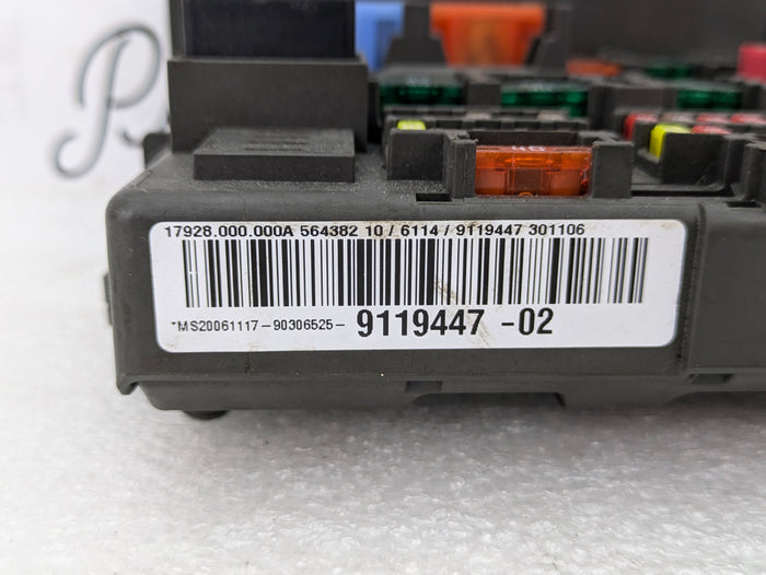 BMW E9X 3 Series Front Power Distribution Fuse Box 9119447