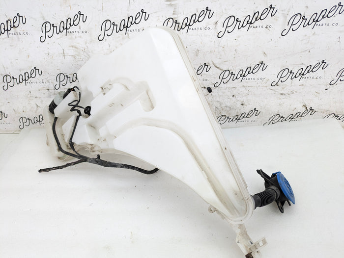 BMW F36 F30 F32 F33 F34 440xi 435xi 428xi 430xi Windshield Washer Fluid Tank Reservoir 7241671