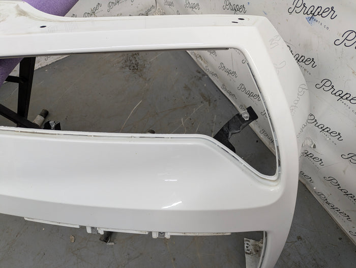 Chevrolet C7 Corvette Stingray Upper Rear Bumper Cover Arctic White (G8G) 84139444/84411653 *DAMAGED*