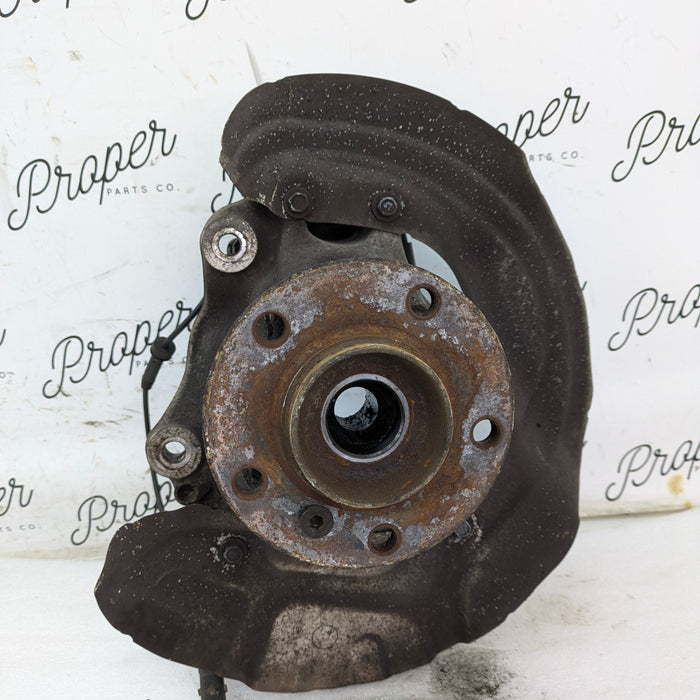 BMW F30 F31 335ix 328ix 328dx 320ix 330ix 340ix AWD Right/Passenger Side Front Knuckle 6853820