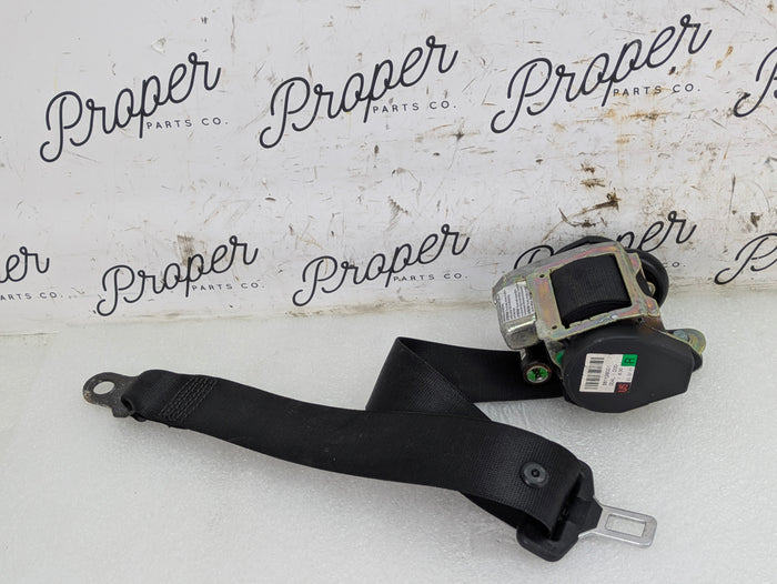 Porsche 996.2 911 Carrera 4 Cabriolet Convertible Front Right/Passenger Side Seat Belt 99680303407