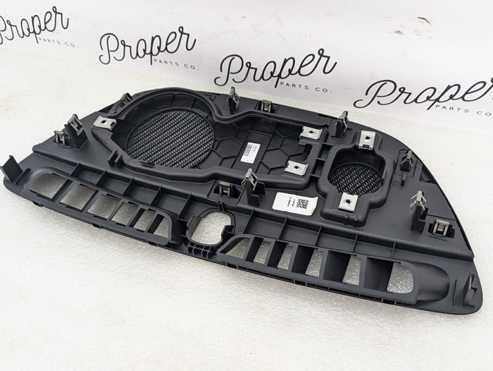 2021 Volvo V60 T6 R-Design Dashboard Speaker Trim Cover Grille 31651961/31467496