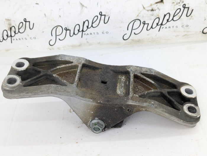 Porsche 996.2 911 Carrera 4 Front Differential Mount Bracket 99637534303/99637525701