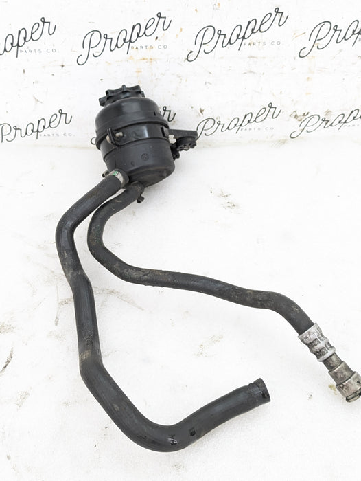 BMW E92 E93 E90 335xi 335i N54 N55 Power Steering Reservoir & Lines 6851218