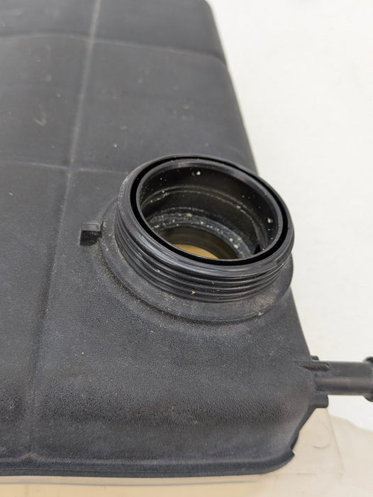 Chevrolet C7 Corvette Stingray Engine Coolant Reservoir Radiator Surge Tank 22786835