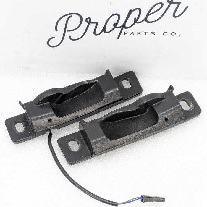 Chevrolet C7 Corvette Stingray Targa Top Roof Panel Left/Right Striker Set Pair 23374302/23374303