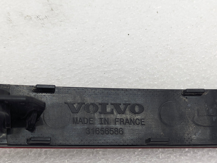 2021 Volvo V60 T6 R-Design Rear Bumper Left & Right Reflector Set 31656586/31656587