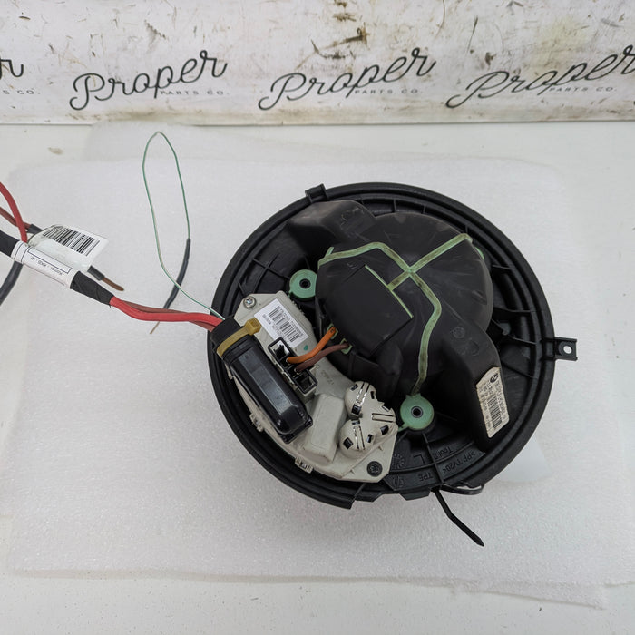 BMW E92 E93 E90 E91 3 Series HVAC Blower Motor & Final Stage Resistor/FSR *Damaged* 6933663