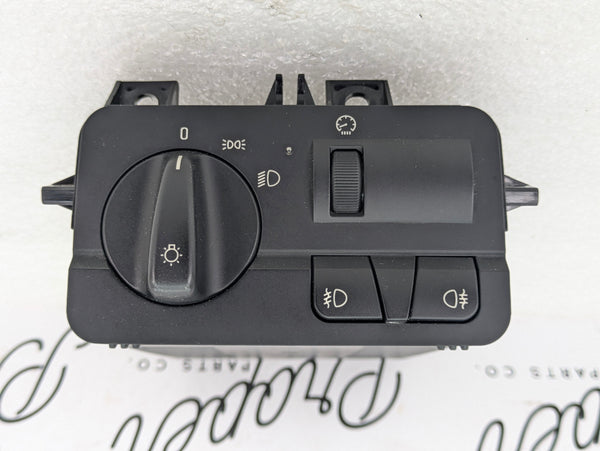 BMW E46 M3 330ci 328ci 325ci 323ci 320i Euro LCM Light Control Module Headlight Front & Rear Fog Light Switch Control Panel HW 15 SW 3.01 6919832