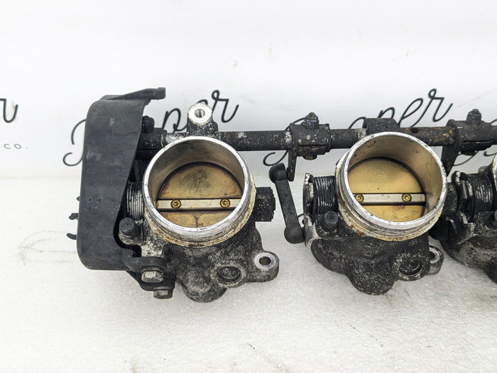 BMW S85 E60 E61 M5 E63 E64 M6 Throttle Body Assembly & Hall Sensor Cylinder 6-10 13547841814