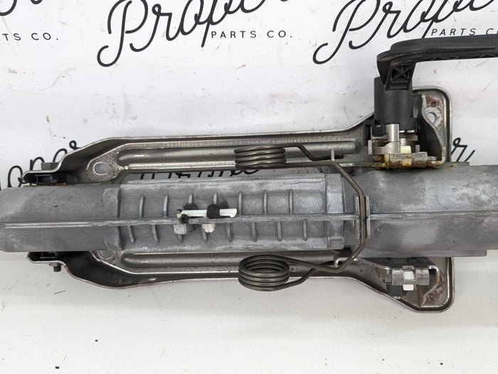 BMW E90 E91 E92 E93 M3 335i 330i 328i 325i 323i E82 E88 135i 128i Steering Column 6780274