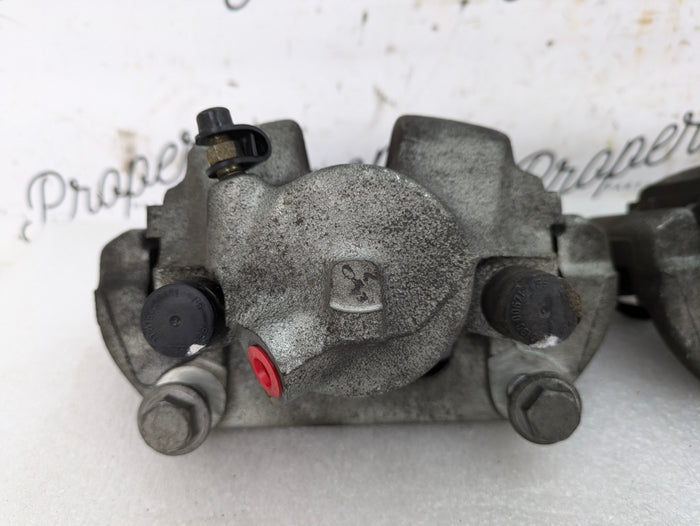 2004 BMW E85 Z4 3.0 Front Left & Right Caliper Set Pair