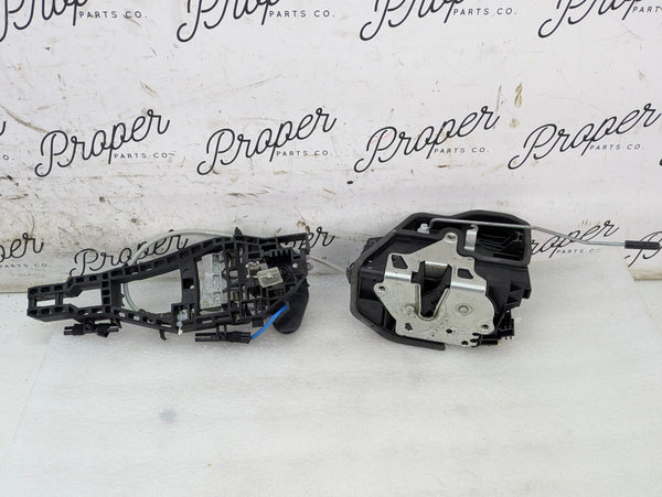 BMW F32 F33 F82 430xi 440xi 435xi 428xi M4 Left/Driver Side Door Lock Actuator & Handle Carrier 7229461