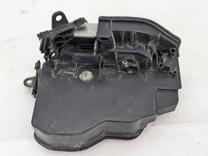 BMW M2 M3 M4 M5 X3 X4 X5 Front Right Door Lock Actuator 7167074 / 51217202146