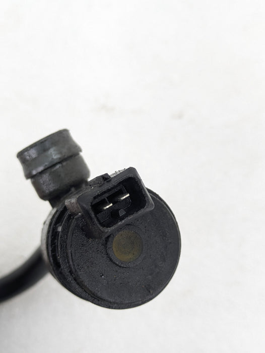 BMW E90 3 Series Fuel Tank Ventilation Hose & Valve 7618650