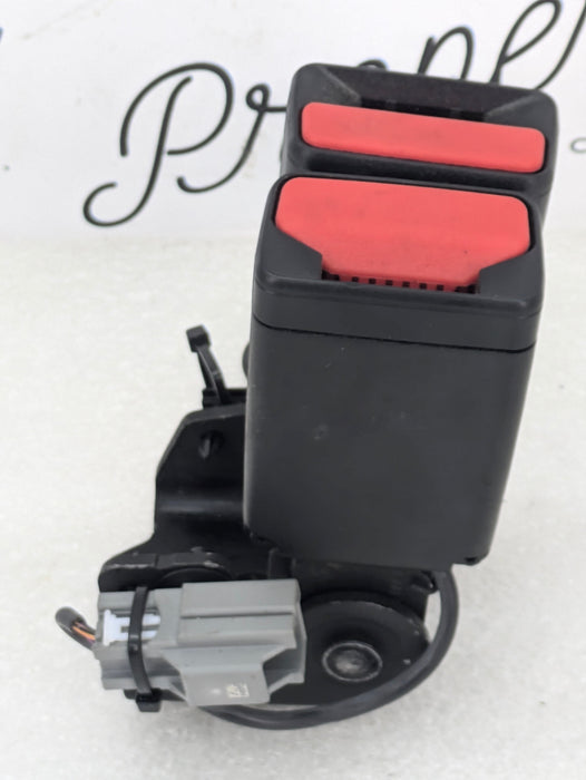 2021 Volvo V60 T6 R-Design Rear Left/Driver Side Seat Belt Buckle 31462760