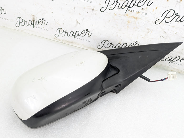 SUBARU WRX STI (GR) SIDE MIRROR RIGHT Satin White Pearl (37J)