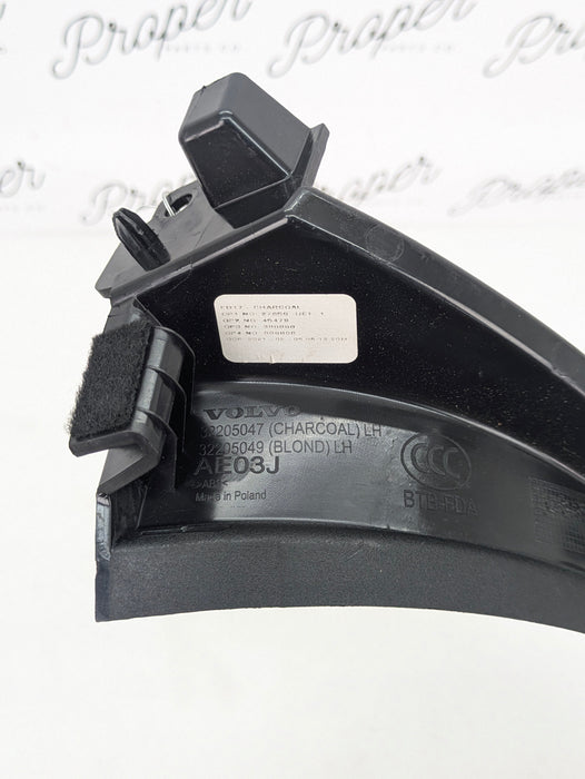 2021 Volvo V60 T6 R-Design Left Right Rear Trunk Trim Panel Set 32205048/32205047