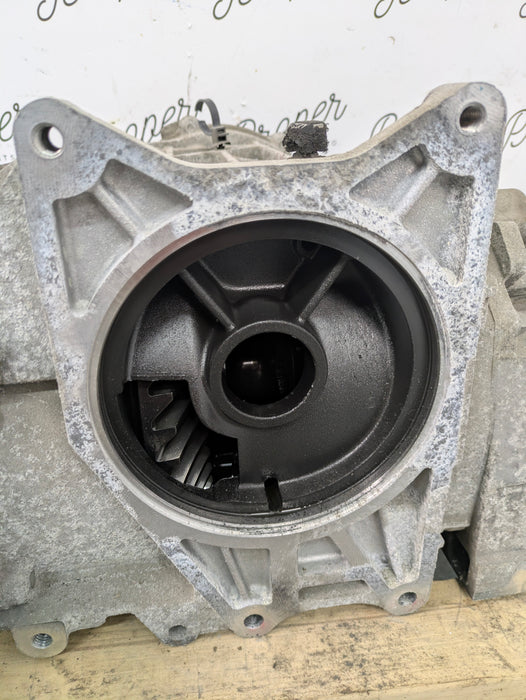 Chevrolet C7 Corvette Stingray Z51 Manual Transmission Rear LSD Differential 3.42 Axle Carrier 24255988