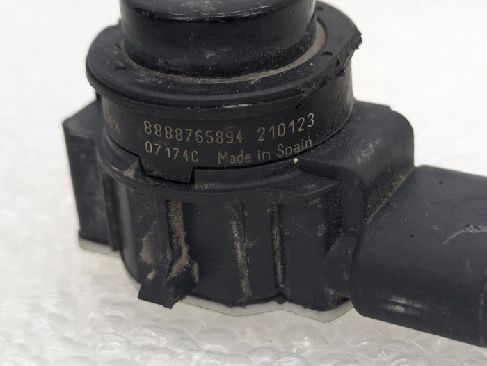 2021 Volvo V60 T6 R-Design Front Bumper PDC Sensor Set 39794576 *DAMAGED*