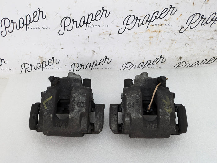 2004 BMW E85 Z4 3.0 Rear Left & Right Caliper Set Pair