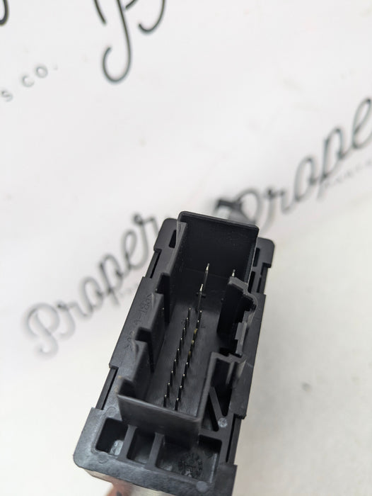 2021 Volvo V60 T6 R-Design Right/Passenger Side Rear Door Window Motor/Door Lock Switch Module 32283267