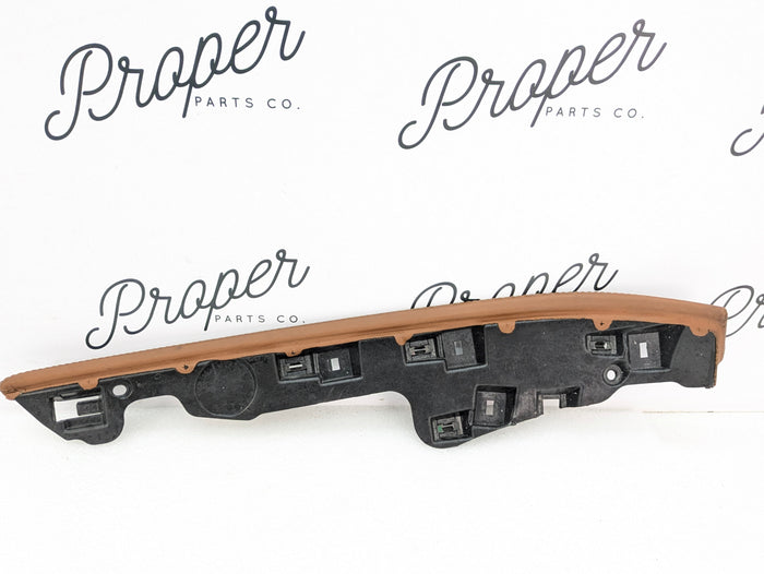 Chevrolet C7 Corvette Stingray Left/Driver Side Dashboard Kalahari Brown Leather Trim Panel APY44457 *NOTE*