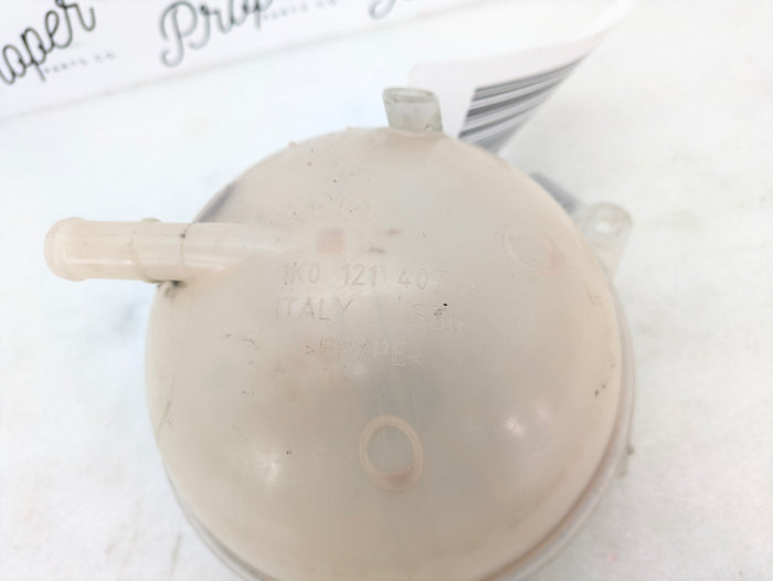 2016-2018 Audi 8U Q3 Coolant Expansion Pack Overflow Tank 1K0121407A