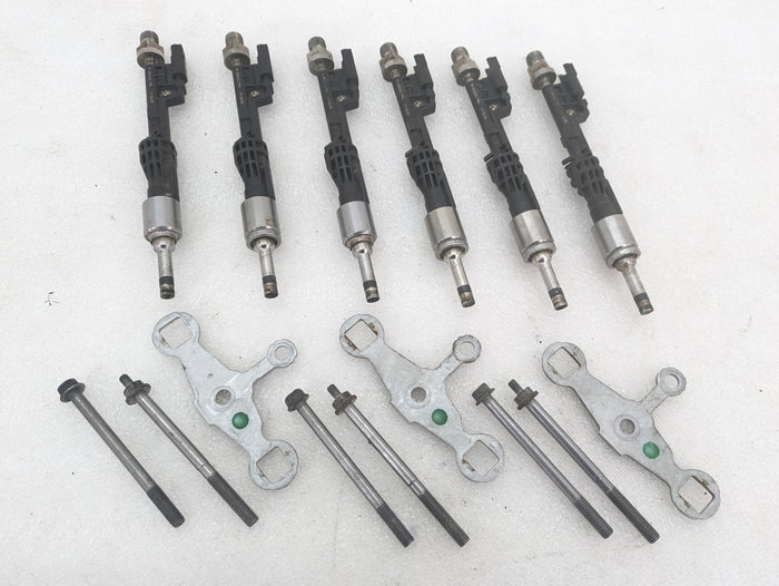 BMW E82 E88 E90 E92 E93 135 335xi N55 High Pressure Fuel Injectors Set of 6 7597870