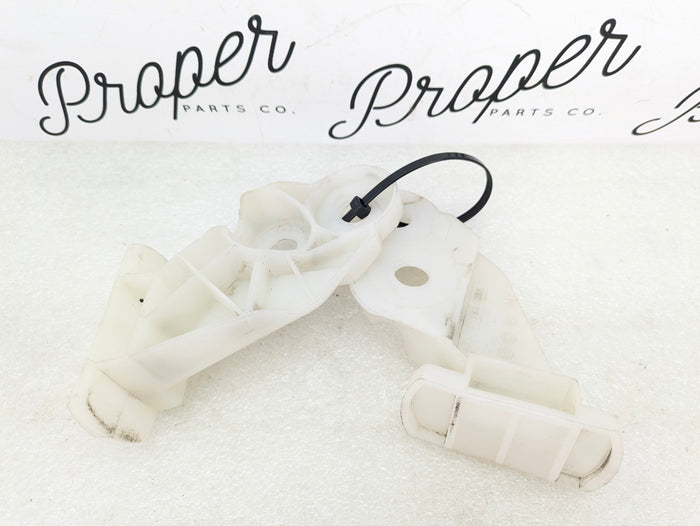 BMW E46 M3 330ci 328ci 325ci 323ci 320i M Sport Front Bumper Support Mount Brackets Set Pair Left Right 8195295/8195296