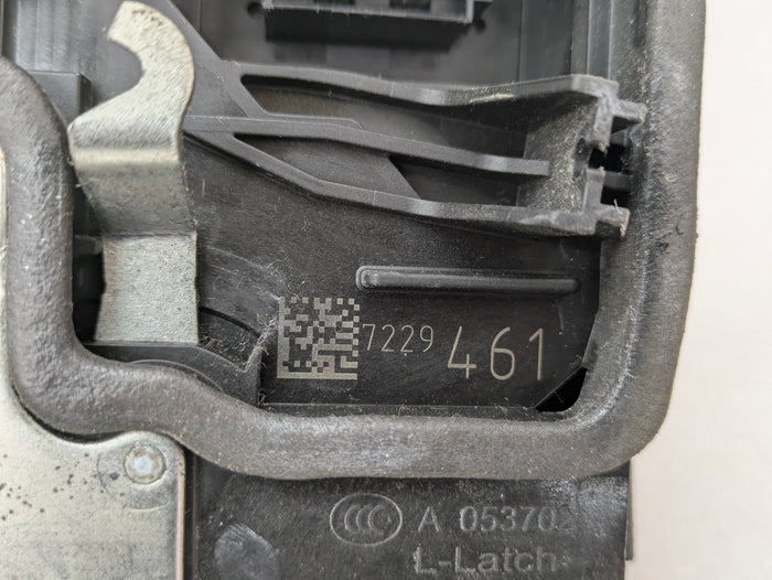 BMW F32 F33 F82 430xi 440xi 435xi 428xi M4 Left/Driver Side Door Lock Actuator & Handle Carrier 7229461