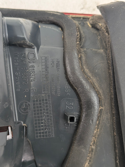 BMW F32 F36 F33 4 Series Pre-LCI Right/Passenger Side Inner Trunk Tail Light 7296102