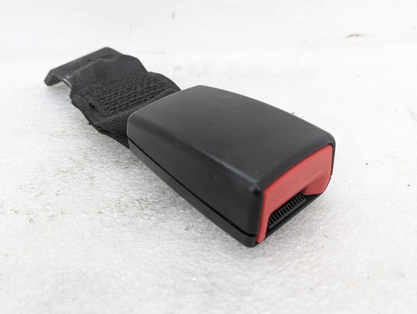BMW E92 E93 M3 335xi Rear Left/Right Seat Belt Buckle Receiver 9117261