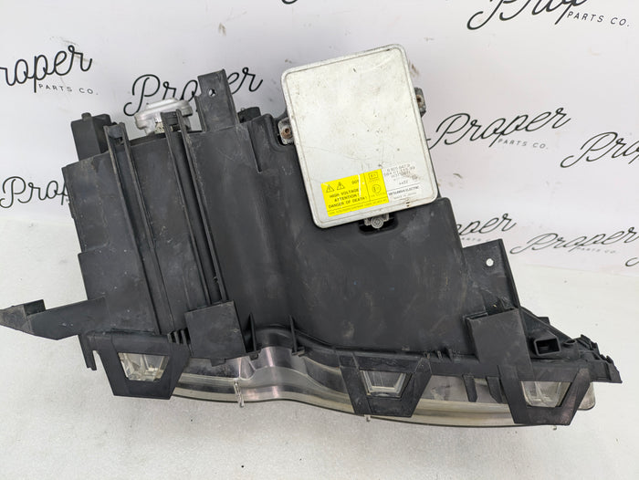 BMW E46 330i 325i Sedan Wagon LCI Front Left Bi-Xenon Headlight 6925645 *NOTE*